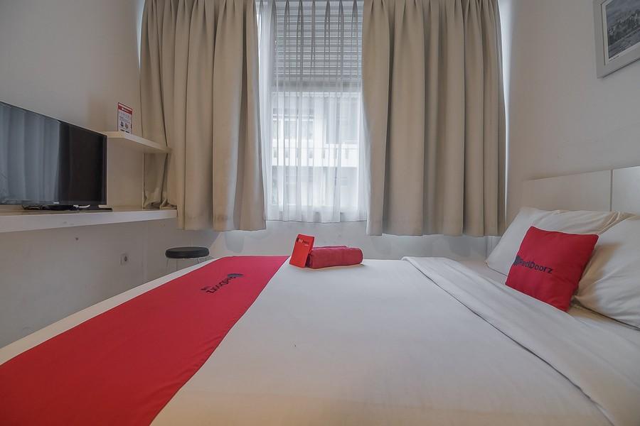 Reddoorz Plus Near Parahyangan University Бандунг Екстериор снимка