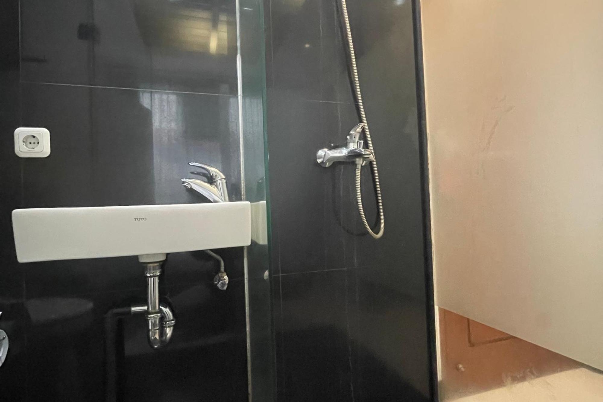 Reddoorz Plus Near Parahyangan University Бандунг Екстериор снимка